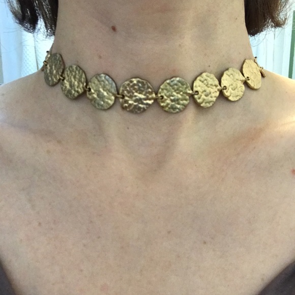 Golden choker - Picture 5 of 7